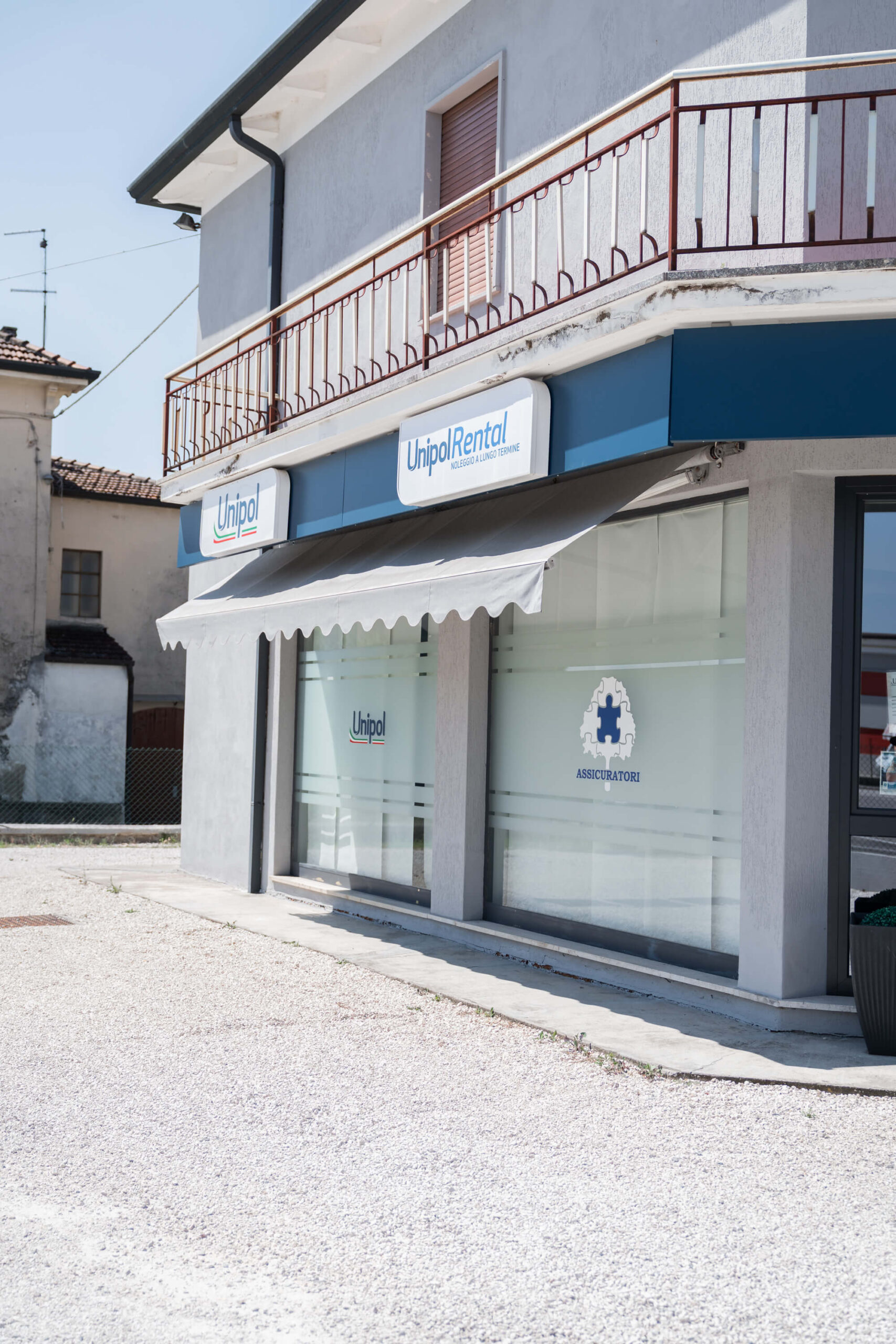 L'esterno dell'Agenzia Unipol di Sossano